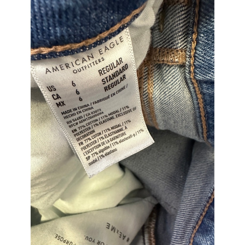 American Eagle Distressed Mom Jeans Size 6 Destroyed Ripped Grunge High Rise - Picture 12 of 13
